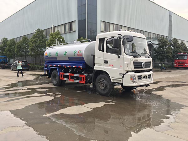 東風專用14噸灑水車